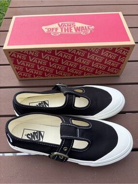 Vans Mary Jane’s Style 93